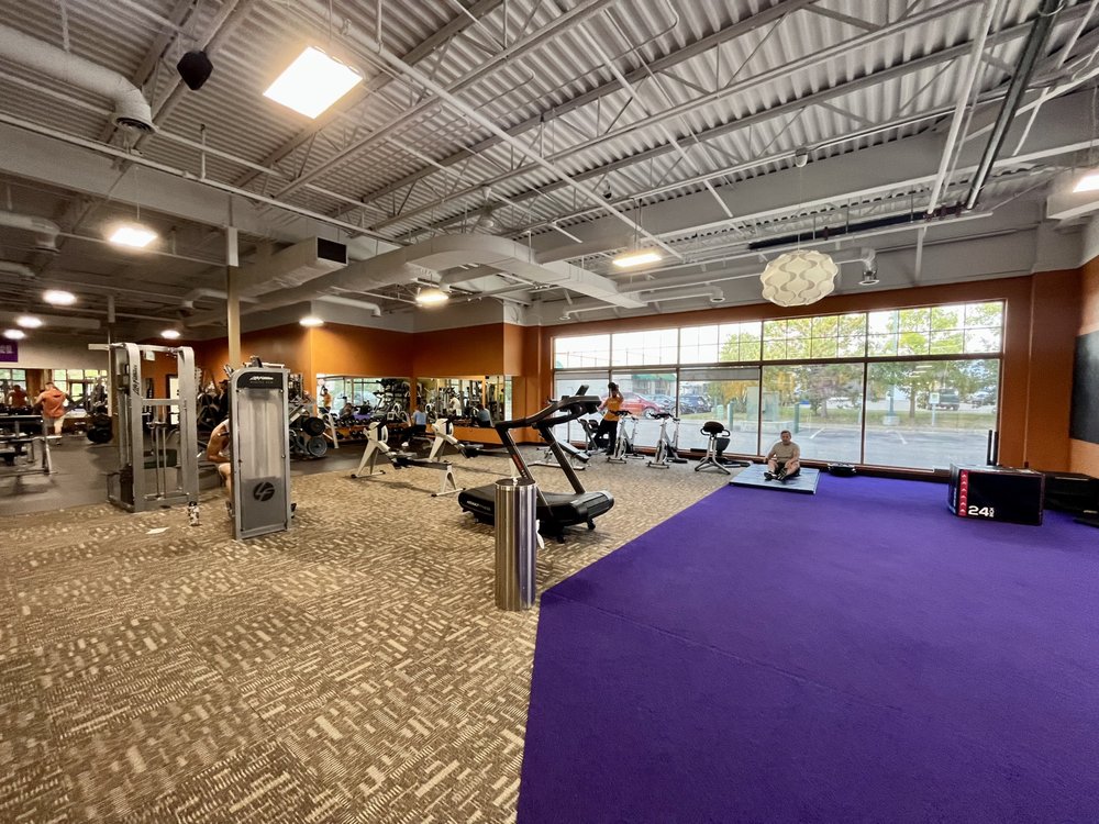 Social spots from Anytime Fitness