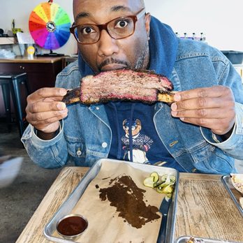 Heads And Tails Barbecue - The Dino Rib was decent. - Barbeque Near Me - Berkeley, California