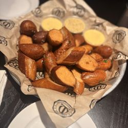 Timothy O'Toole's Pub - Pretzel Trio