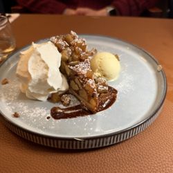 Vlaminck'14 - Excellent apple tart.