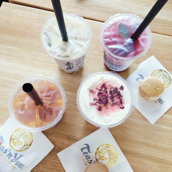 Teas'n You - Honey green milk tea, Herbal hibiscus, White rose, and Peach please with a strawberry shortcake and chai macaron - Bubble Tea Near Me - Vienna, Virginia Teas'n You - Honey green milk tea, Herbal hibiscus, White rose, and Peach please with a strawberry shortcake and chai macaron - Bubble Tea Near Me - Vienna, Virginia
