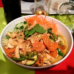 Le Mekong - Bo bun au poulet sauce curry, taille "moyenne"