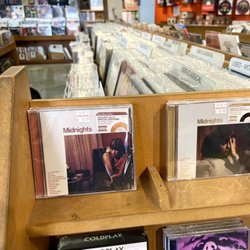 CDs