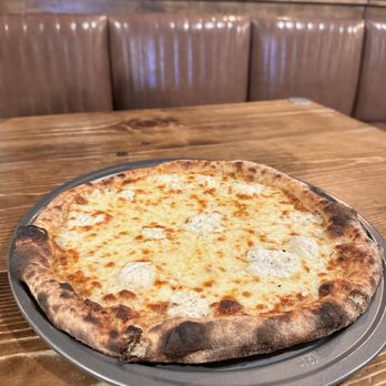 Windmill Food Hall - Craft pizza - Food Court Near Me - Carlsbad, California Windmill Food Hall - Craft pizza - Food Court Near Me - Carlsbad, California