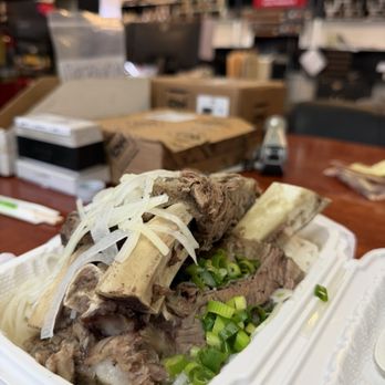 Ribs & Broth - Beef rib pho - Vietnamese Near Me - Waipahu, Hawaii