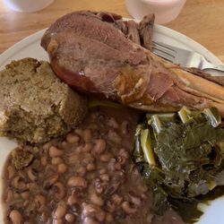 Terri Lynn's Soul Food Express - Turkey leg, Black Eyed Peas, dressing, greens