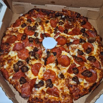 Round Table Pizza - Pizza Near Me - Newport Beach, California Round Table Pizza - Pizza Near Me - Newport Beach, California