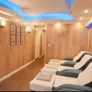 Wellness Spa 71 - Wellness Spa 71
211 W 71st St
New York, NY 10023 - Massage Near Me - New York, New York Wellness Spa 71 - Wellness Spa 71
211 W 71st St
New York, NY 10023 - Massage Near Me - New York, New York