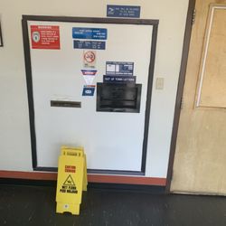 US Post Office - Entry