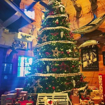 Bass Pro Shops - Festive Xmas tree at Bass Pro shop - Boating Near Me - Tampa, Florida Bass Pro Shops - Festive Xmas tree at Bass Pro shop - Boating Near Me - Tampa, Florida