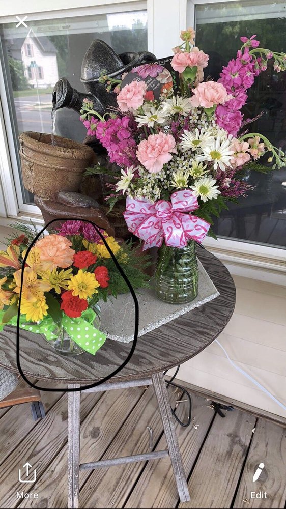 HEMMERLY’S FLOWERS & GIFTS 29 Photos Florists 615 E Center St