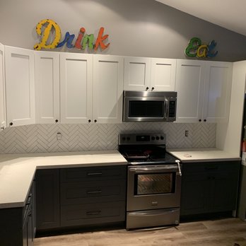 Millennial Group Contractors - Our new awesome kitchen. - Cabinetry Near Me - Hialeah, Florida
