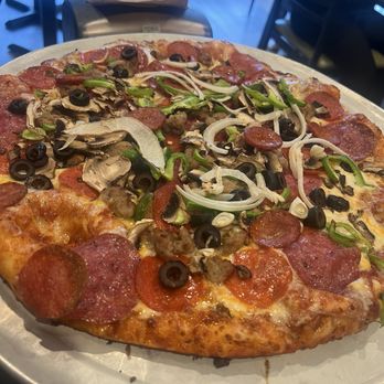 Round Table Pizza - Pizza Near Me - Hanford, California Round Table Pizza - Pizza Near Me - Hanford, California