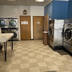 Cornell Coin Laundry - Clean bathrooms available