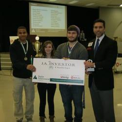 Darryl Baskin - eXp Realty - Junior Achievement Investor Challenge winners for the session one competition from East Central High School.