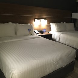 Hotel room 905