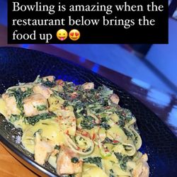Spółdzielcza - This is a chicken fettuccine pasta with spinach, That shhhh WAS BUSSIN