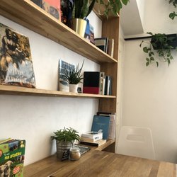 Kofárna Café - Inside