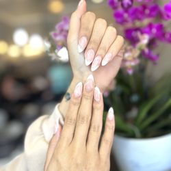 The Flamingo Nail Spa - Dip gel design