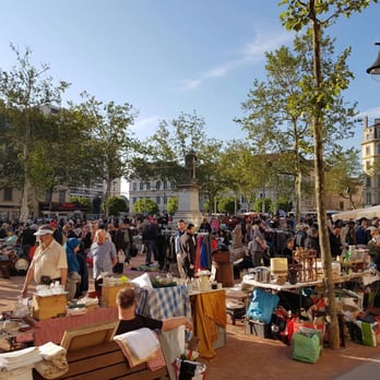 Place de la Croix Rousse - Landmarks & Historical Buildings Near Me - Lyon, 69