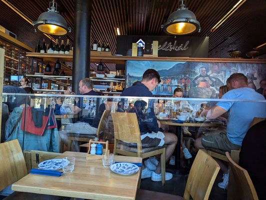 Fjellskål Seafood Restaurant by null