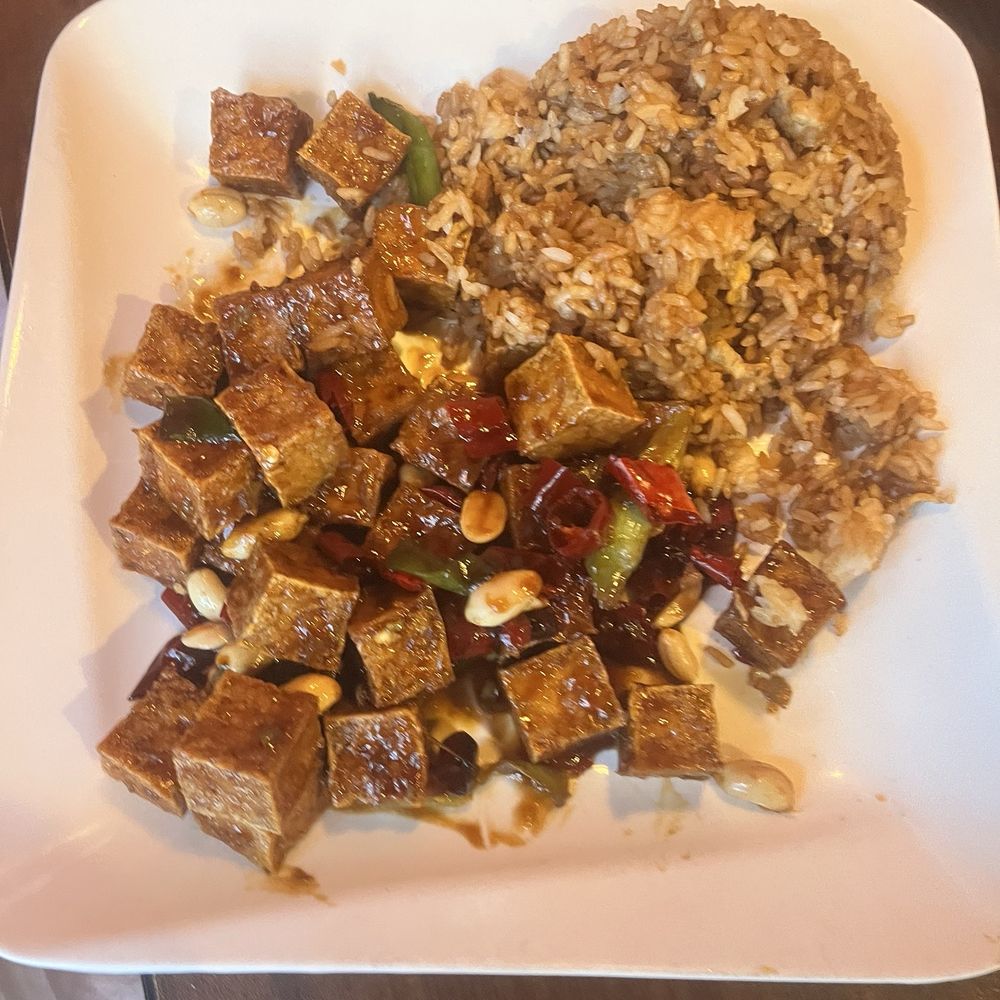 Grand Szechuan - Kung Pao Tofu - Szechuan Near Me - Bloomington, Minnesota Grand Szechuan - Kung Pao Tofu - Szechuan Near Me - Bloomington, Minnesota