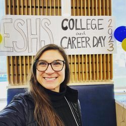 El Segundo Optometry - Dr. Jenny got to go on a field trip! She was a guest speaker at the ESHS Career Day sharing her experience as an optometrist & entrepreneur.