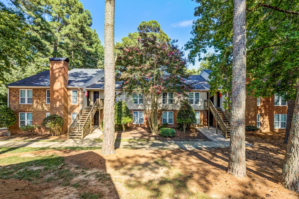 MADISON HUNTERS GLEN Updated October 2024 45 Photos 100 Hunt Club