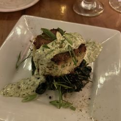 Rose & Kettle Restaurant - Crab Cake appetizer