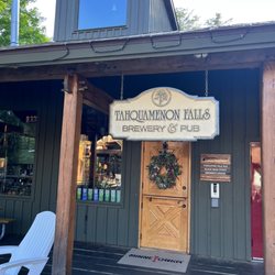 The Tahquamenon Falls Camp 33 Gift Shop