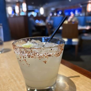 Kona Grill - Gilbert - Sam Adams (Just the Haze) - Sushi Bars Near Me - Gilbert, Arizona