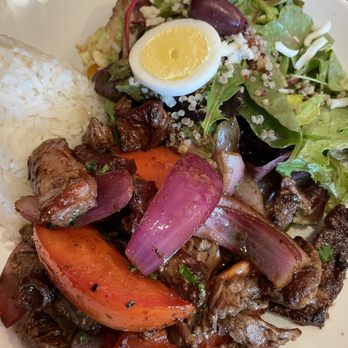 Inca's Peruvian Cuisine - Lomo saltado with salad instead of fries - Peruvian Near Me - Sebastopol, California Inca's Peruvian Cuisine - Lomo saltado with salad instead of fries - Peruvian Near Me - Sebastopol, California