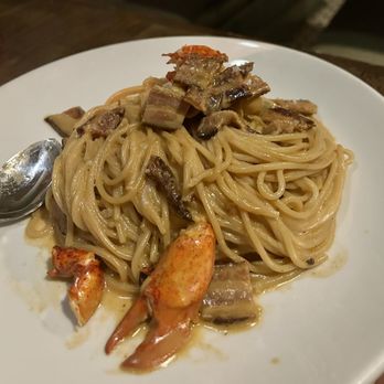 G. W. Tavern - Lobster spaghetti - American Near Me - Washington Depot, Connecticut G. W. Tavern - Lobster spaghetti - American Near Me - Washington Depot, Connecticut