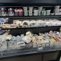 Mike's Convenience And Deli - Mike's Deli's sad, overpriced Sandwich Selection in the Sunoco