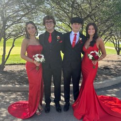 Donna's Custom Flowers - Prom2024