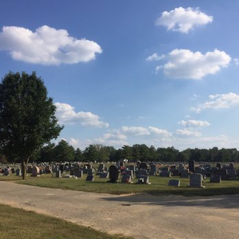 Green Meadows Memorial Cemetery - Memorial grounds - Funeral Services & Cemeteries Near Me - Louisville, Kentucky Green Meadows Memorial Cemetery - Memorial grounds - Funeral Services & Cemeteries Near Me - Louisville, Kentucky