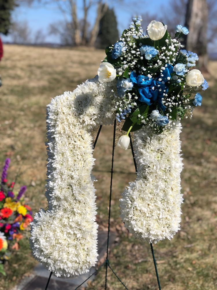 LEA’S FLORAL SHOP 11 Reviews Florists 1115 5th Ave, East