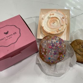 Honey Baked Bee - Bakeries Near Me - Richmond, Virginia Honey Baked Bee - Bakeries Near Me - Richmond, Virginia