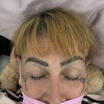 Lash Holic - My eyelashes are being modeled - Eyelash Service Near Me - Los Angeles, California Lash Holic - My eyelashes are being modeled - Eyelash Service Near Me - Los Angeles, California