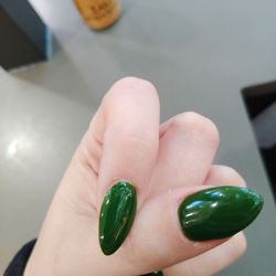 Beellagio Nail Bar - Weird shape and grown out look the same day I got them.
