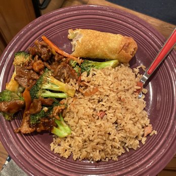 Ching Garden - Beef and broccoli with pork fried rice and an egg roll - Chinese Near Me - Greenwood, Indiana Ching Garden - Beef and broccoli with pork fried rice and an egg roll - Chinese Near Me - Greenwood, Indiana