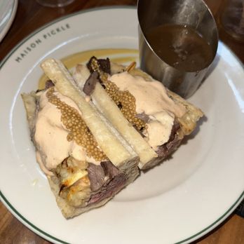Maison Pickle - Reuben Dip - Cocktail Bars Near Me - New York, New York Maison Pickle - Reuben Dip - Cocktail Bars Near Me - New York, New York