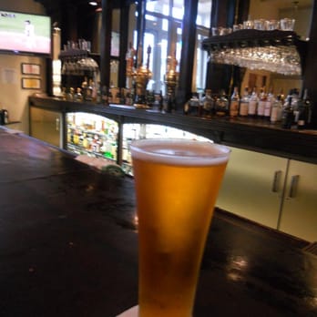 VI Restaurant - $2 brews on Mondays! - New American Near Me - Ferndale, California