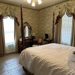 Historic Eureka Inn & Event Center - Come and lose yourself in the history, and elegance, of the Historic Eureka Inn.