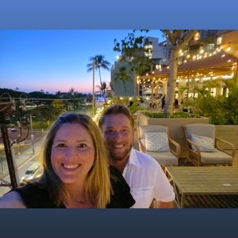 Deck. - Views/photo op, sunset, rooftop Lounge - Hawaiian Near Me - Honolulu, Hawaii Deck. - Views/photo op, sunset, rooftop Lounge - Hawaiian Near Me - Honolulu, Hawaii