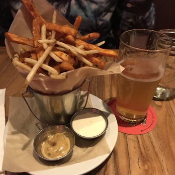 Simmzy's - Mixed bag -- my fry dream come true - American Near Me - Manhattan Beach, California Simmzy's - Mixed bag -- my fry dream come true - American Near Me - Manhattan Beach, California