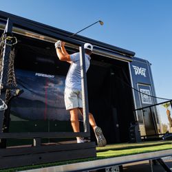 Birdie Club Rentals - Mobile Golf Simulator