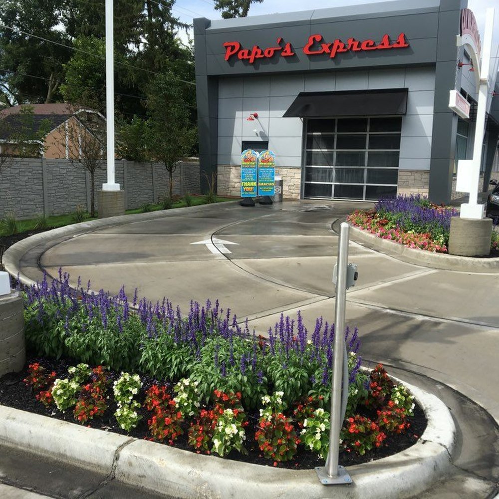 Papo's Express - Car Wash Entrance - Car Wash Near Me - Round Lake Beach, Illinois Papo's Express - Car Wash Entrance - Car Wash Near Me - Round Lake Beach, Illinois