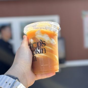 Bishop's Pumpkin Farm - Apple Cider Float - Christmas Trees Near Me - Wheatland, California