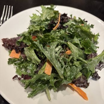 Roy's Restaurant - Appetizer salad - Seafood Near Me - Anaheim, California